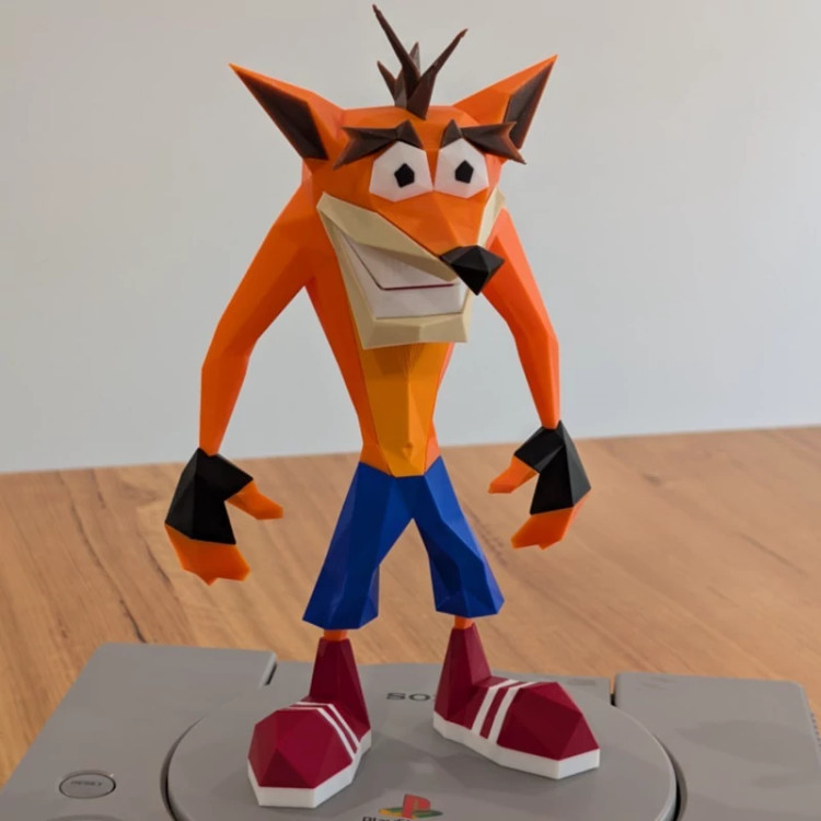 فیگور Crash Bandicoot