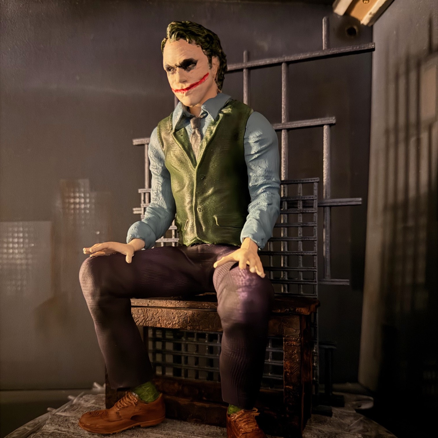 فیگور Joker The Dark Interrogation