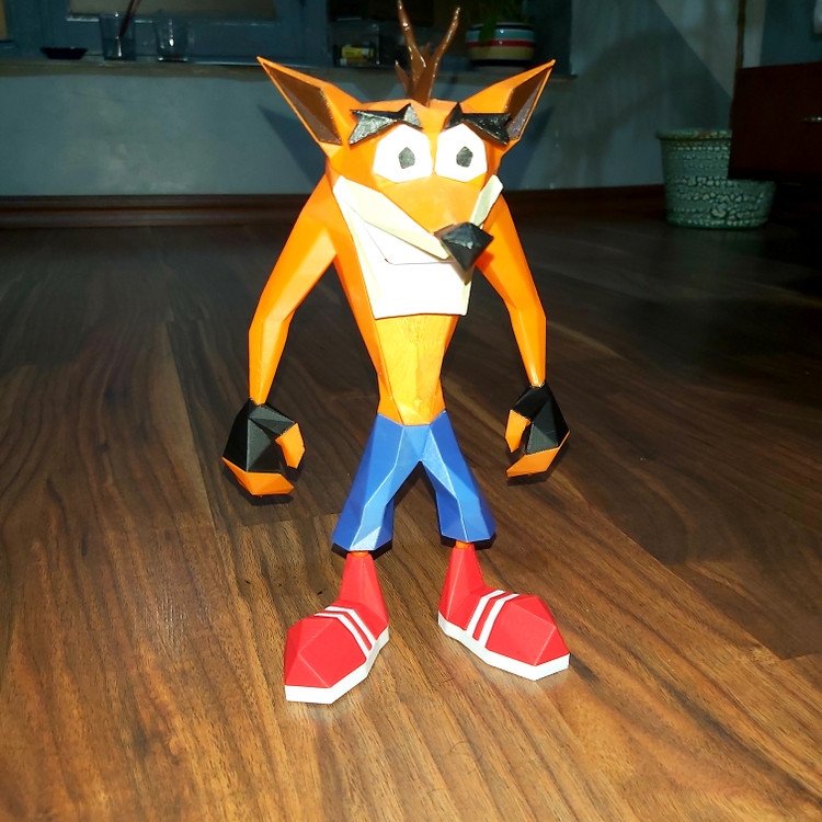 فیگور Crash Bandicoot