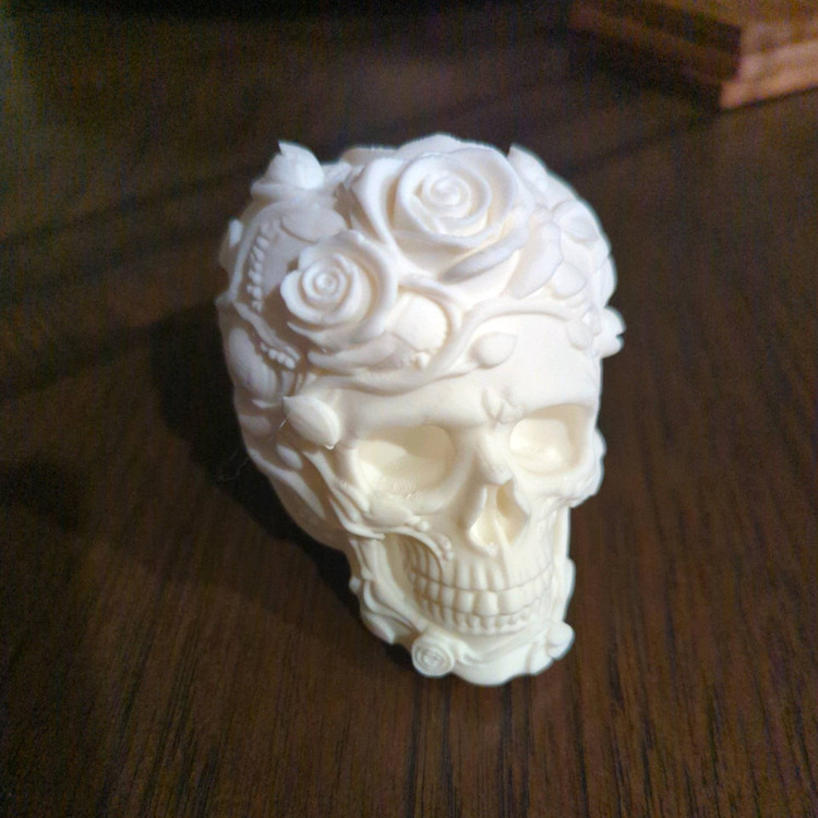 مجسمه دکوراتیو Rose Skull